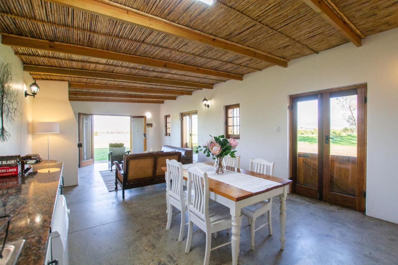 Denneboom Vineyards And Wildlife Apartment Paarl Bagian luar foto