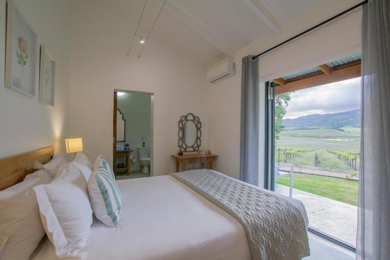 Denneboom Vineyards And Wildlife Apartment Paarl Bagian luar foto